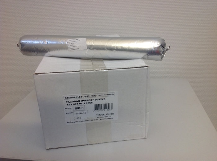 Tacodan over- / understrygningsmasse i karton12 poser a 0,6 liter i brun