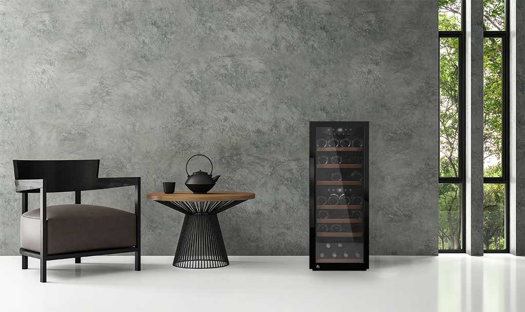 fritstaende-vinkoleskab-wineexpert-38-fullglass-bl