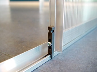 Juliana plast dørglider til drivhus " store mand"plast nylonstyr til drivhusdør