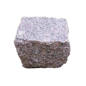 Chaussesten håndhugget granit rødgrå 9 x 9 x 4/6 cm