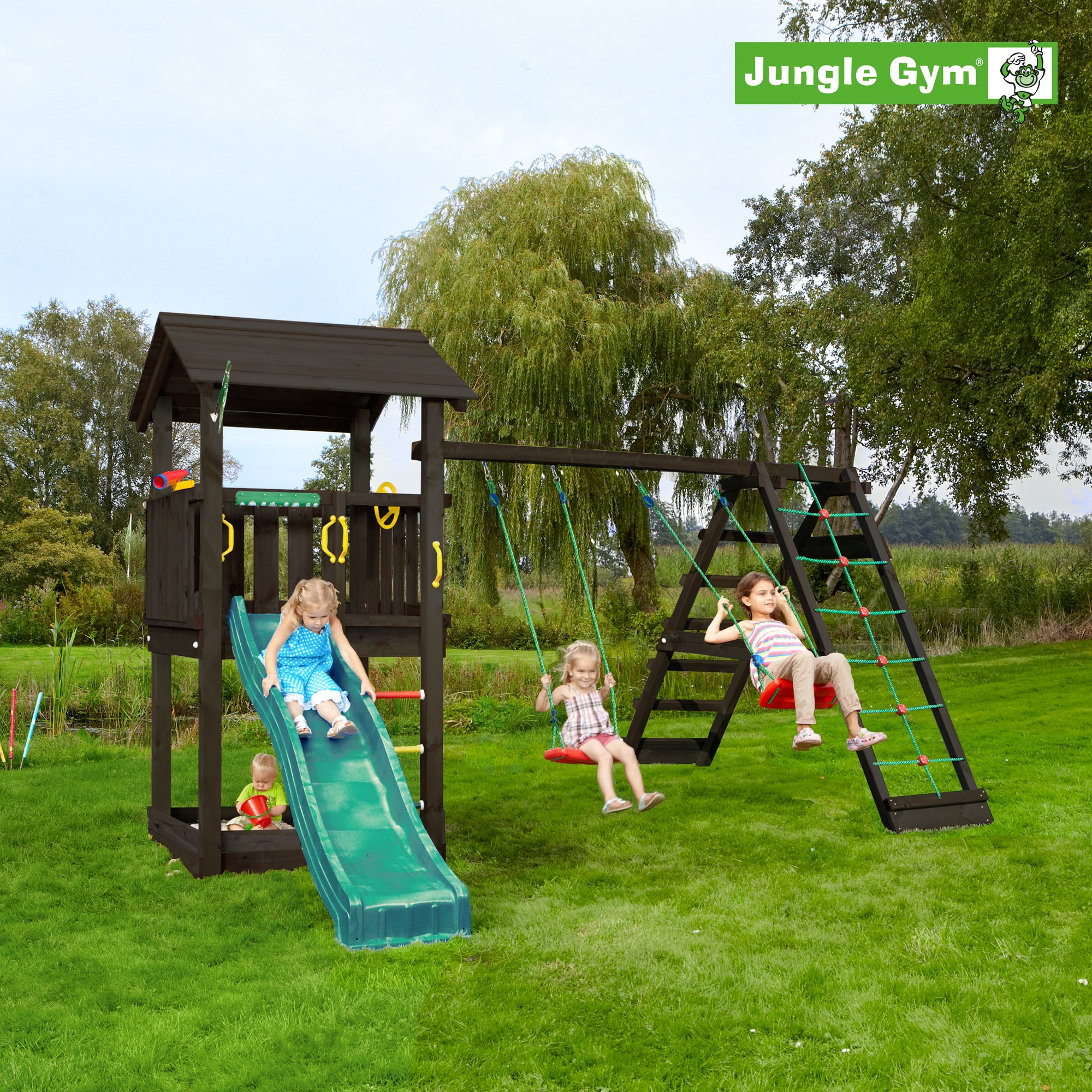 Jungle Gym Casa 2.1 legetårn grundmalet sort med 2-Climb Modul 220 og mørkegrøn rutsjebane