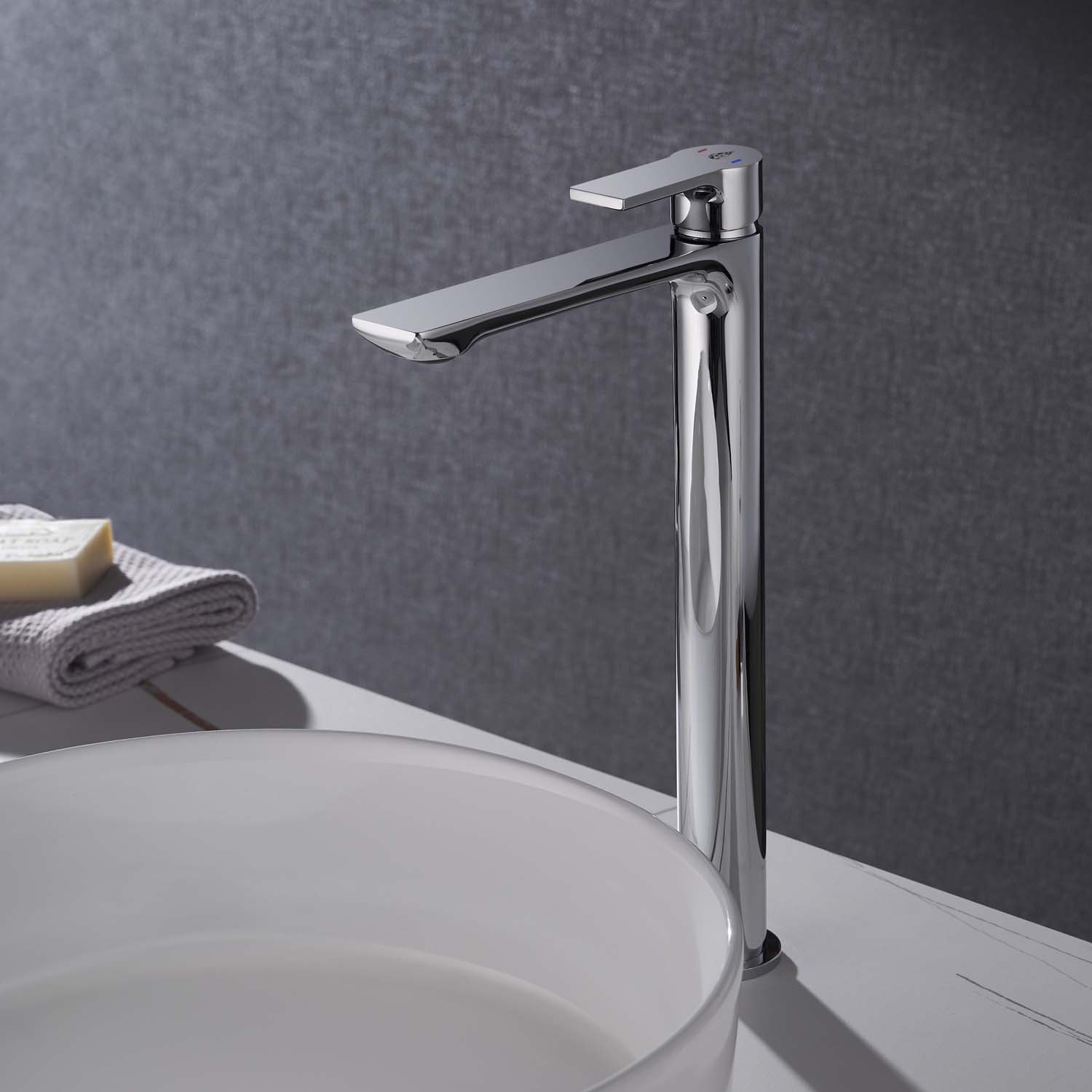 Bathlige Skimra håndvaskbatteri i sort, høj model