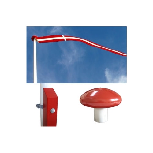 Flagstang 14 meter i glasfiber med rødmalet egetræsstøtte og beslag