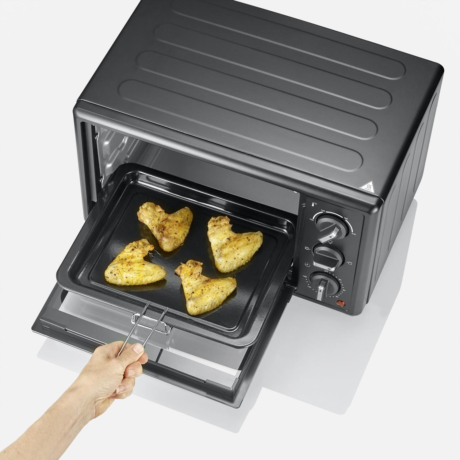 to2078_detail_blech-chickenwings_grande.jpg