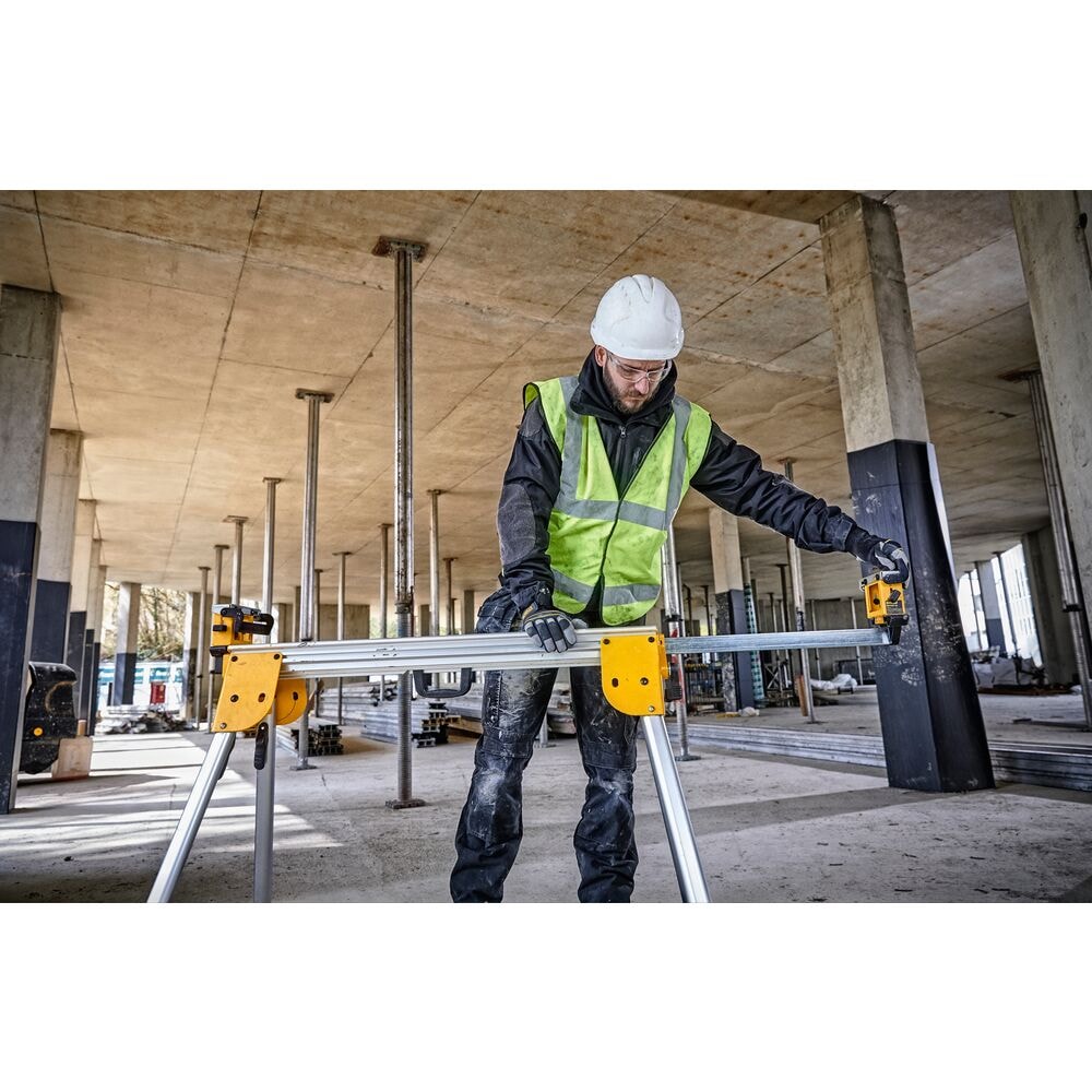 Dewalt DE7033-XJ arbejdsstation til kap-/geringssave