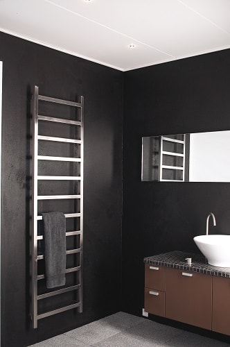 FRI-NAV_9088165__300_UPPER 003.jpg