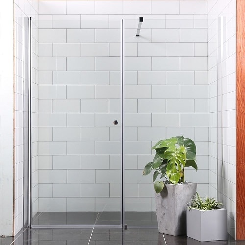 Bathlife Mångsidig Rak nicheløsning 200 cm, 100 cm væg + 100 cm dør i klart glas