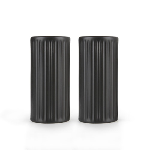 Aida Groovy Salt og pebersæt i sort i gaveæske