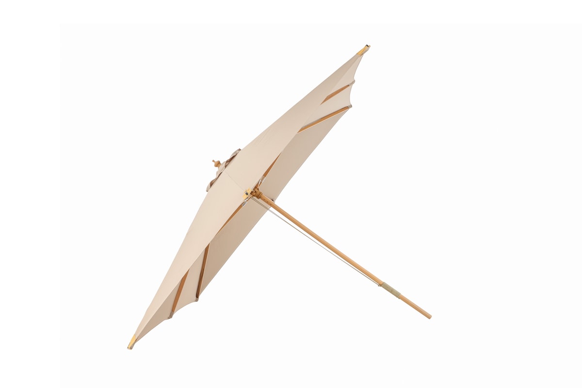Venture Design Naxos parasol i brun 300 x 300 cm