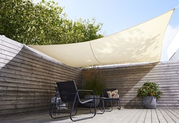 Outfit Sunny solsejl i beige firkant 3,6 x 3,6 meter