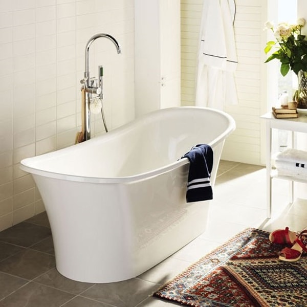 Hafa Hampton badekar i støbemarmor